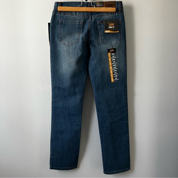 Lee Women's Blue Jeans - Picture 2 of 13